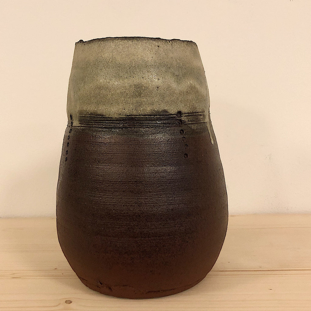 cendre de bois | vase décorée V01