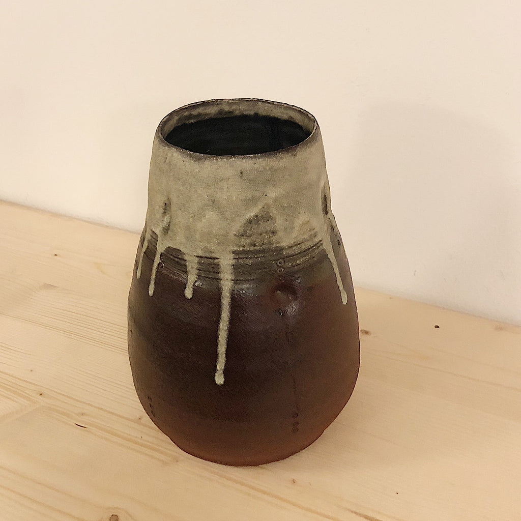 cendre de bois | vase décorée V02