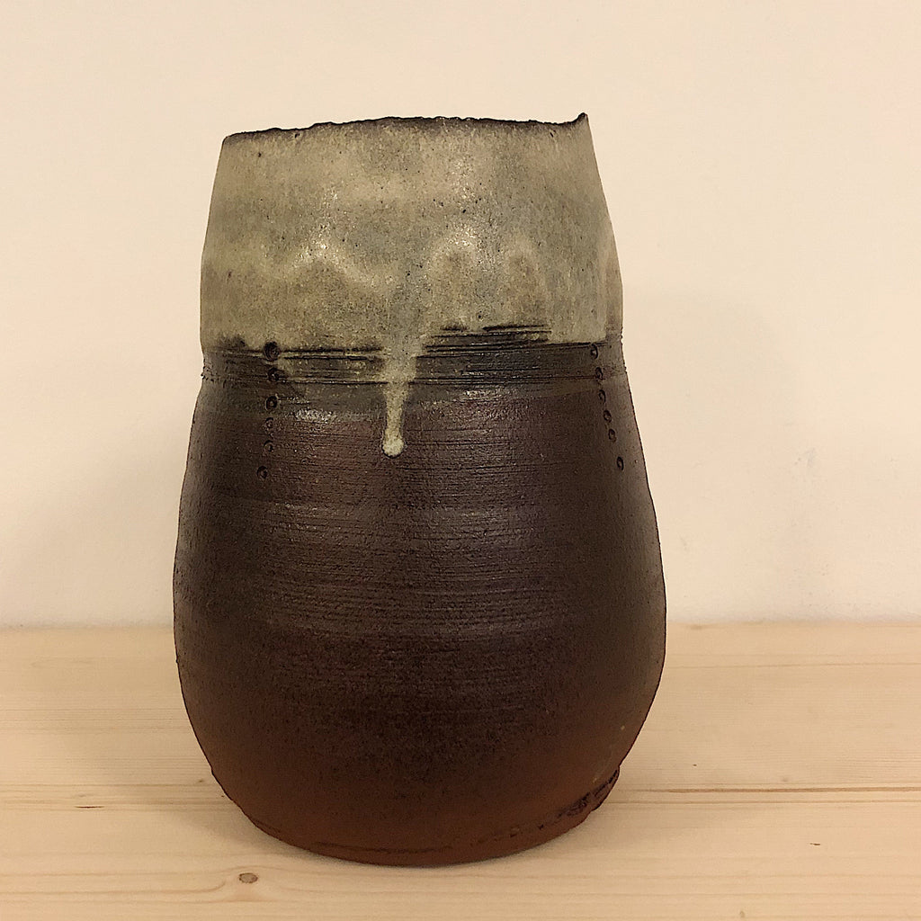 cendre de bois | vase décorée V01